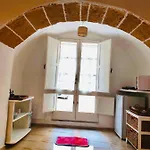 Corte Vico Palmisano Centro Storico Отель типа 