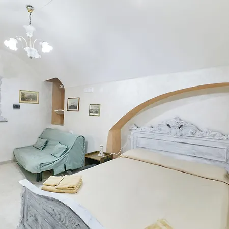 Corte Vico Palmisano Centro Storico Alojamento de Acomodação e Pequeno-almoço Gallipoli