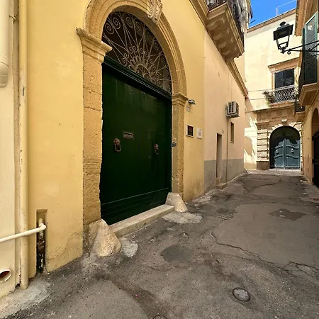 Corte Vico Palmisano Centro Storico 3* 加利波利