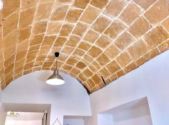 Oda ve Kahvaltı Corte Vico Palmisano Centro Storico 3*